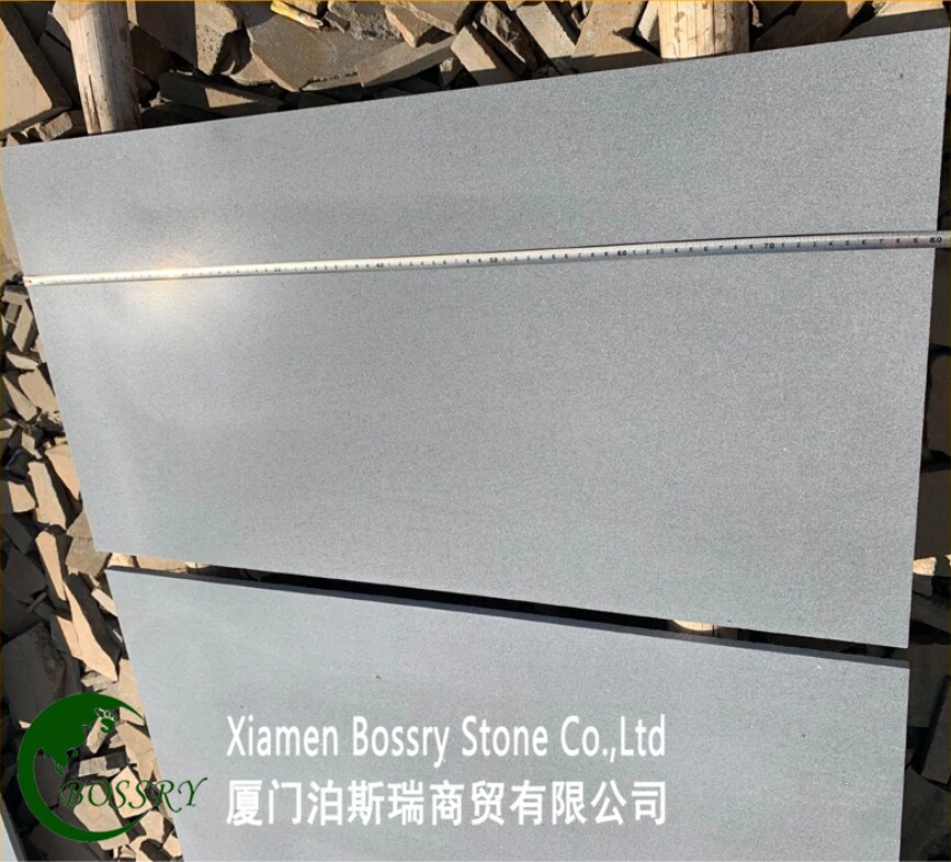 Hainan Grey Basalt Tiles show.jpg